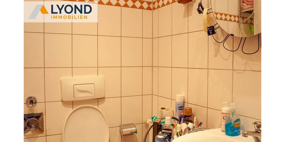 Etagenwohnung Zwickau Innenstadt - 3 Zimmer, 72 m&sup2;, 125.000&euro; | Angebot:25798333