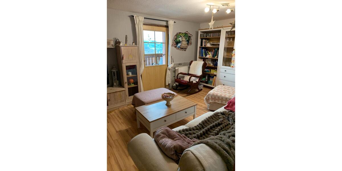 Doppelhaushälfte Aue-Bad Schlema Bad Schlema - 4.5 Zimmer, 95 m&sup2;, 150.000&euro; | Angebot:24511794