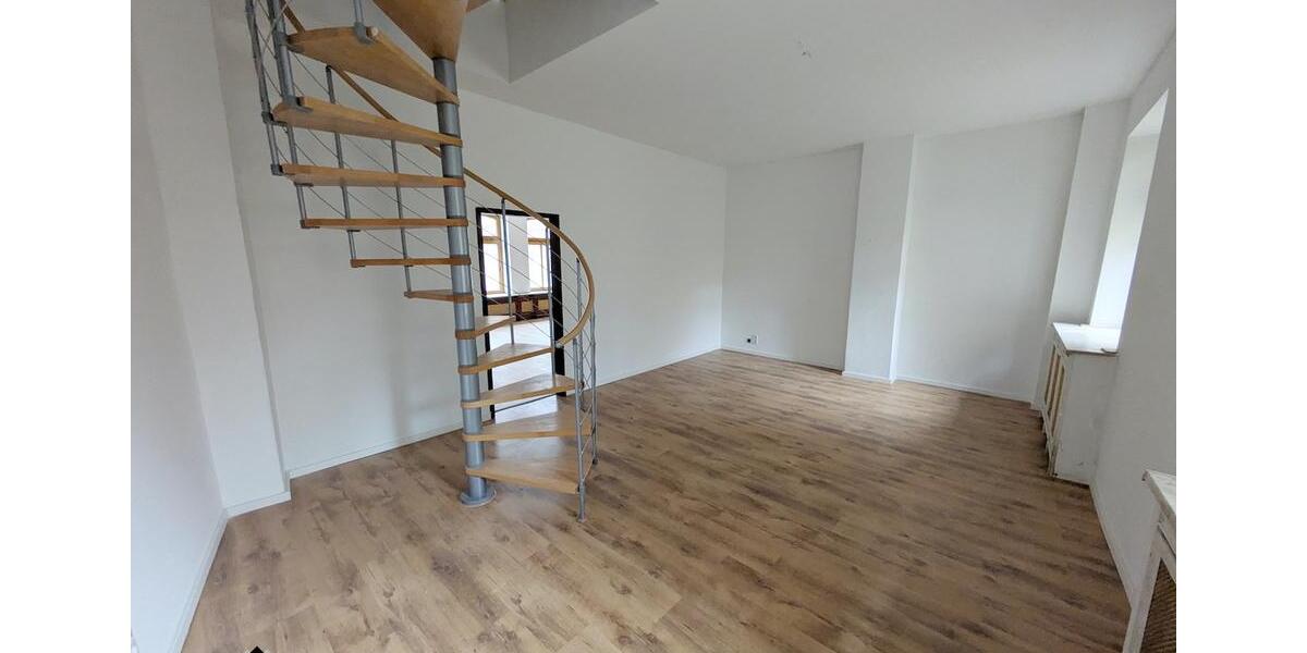 Maisonettenwohnung Glauchau - 3 Zimmer, 130 m&sup2;, 845&euro; | Angebot:25945679