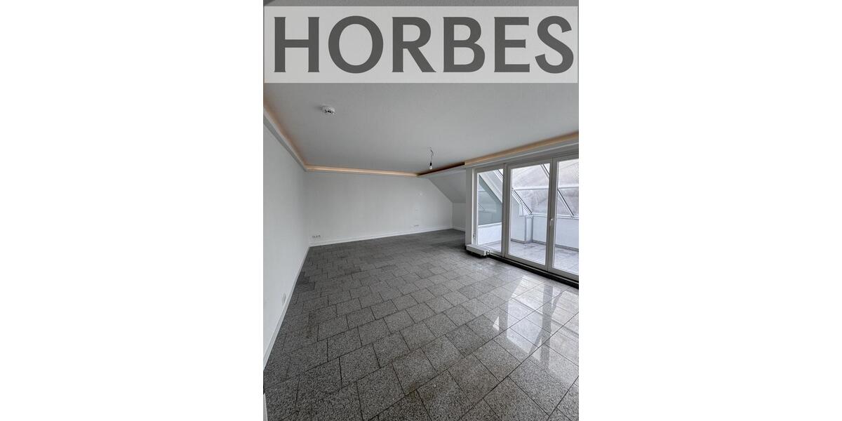 Dachgeschoßwohnung Zwickau Zwickau-Nord - 2 Zimmer, 106 m&sup2;, 650&euro; | Angebot:24874264