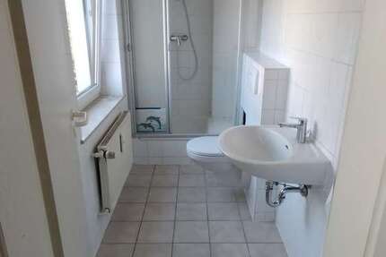 Wohnung Zwickau Marienthal Ost - 2 Zimmer, 50 m&sup2;, 250&euro; | Angebot:22242496