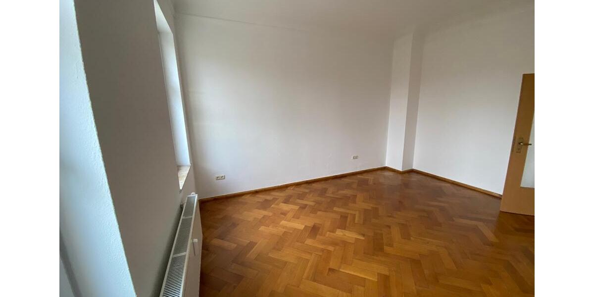 Etagenwohnung Reichenbach im Vogtland Obermylau - 2 Zimmer, 72 m&sup2;, 285&euro; | Angebot:9984787
