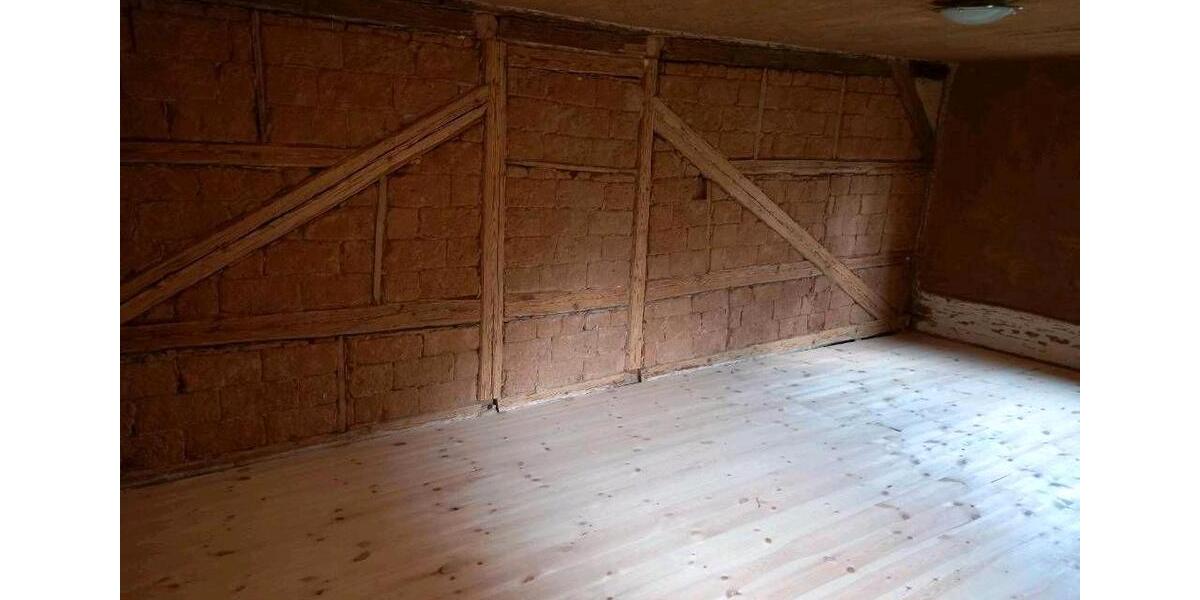 Einfamilienhaus Berga/Elster Elster - 7 Zimmer, 188 m&sup2;, 220.000&euro; | Angebot:18774638