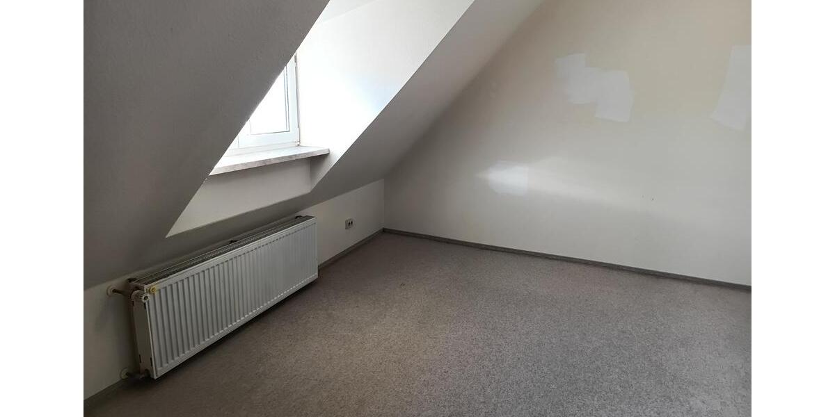 Reihenhaus Wildenfels - 7 Zimmer, 120 m&sup2;, 228.000&euro; | Angebot:24591113