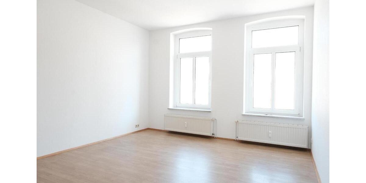 Etagenwohnung Werdau - 1 Zimmer, 70 m&sup2;, 325&euro; | Angebot:25790182