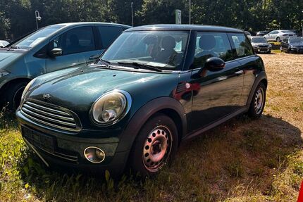 Mini Cooper 184.175 km 2.950 &euro; Mylau 08499