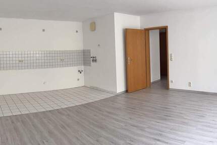 Wohnung Auerbach Mühlgrün - 2 Zimmer, 68 m&sup2;, 400&euro; | Angebot:25741450