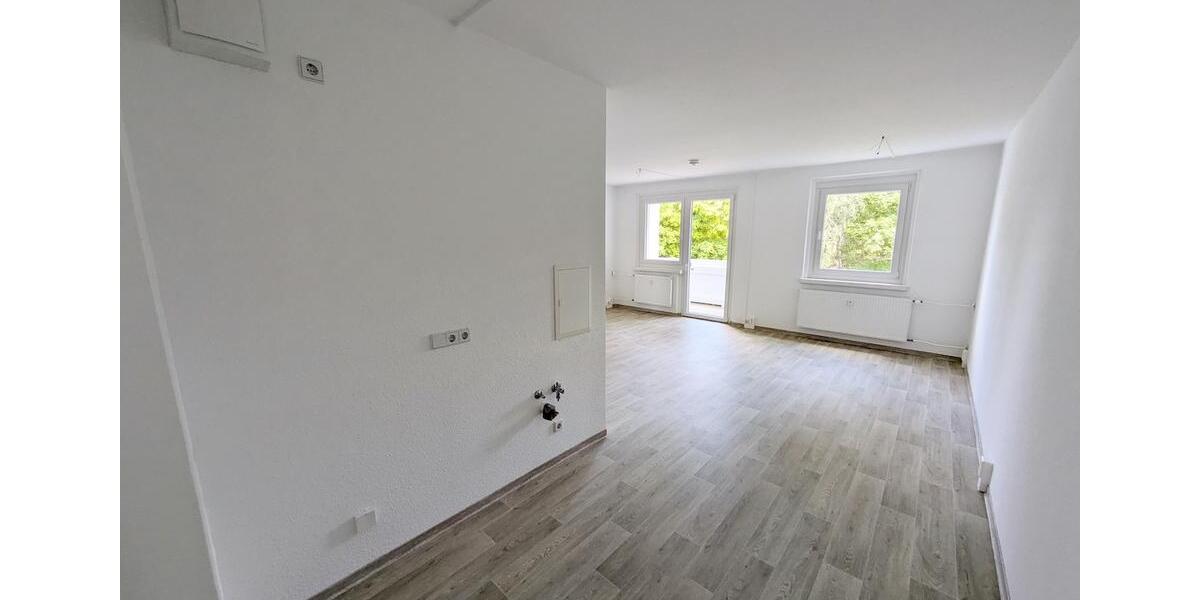 Etagenwohnung Limbach-Oberfrohna Oberfrohna - 3 Zimmer, 69 m&sup2;, 428&euro; | Angebot:25945715