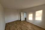 Etagenwohnung Crimmitschau - 2 Zimmer, 50 m&sup2;, 300&euro; | Angebot:24279466