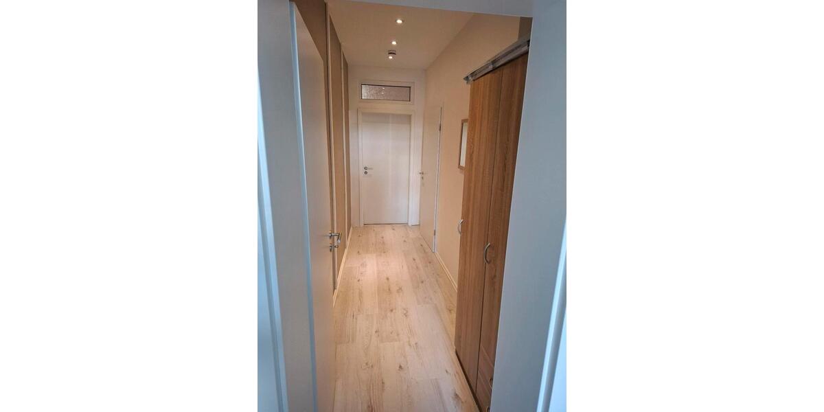 Erdgeschoßwohnung Gornsdorf - 2 Zimmer, 50 m&sup2;, 300&euro; | Angebot:25933585