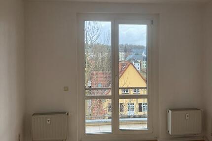 Wohnung Lengenfeld - 3 Zimmer, 59 m&sup2;, 340&euro; | Angebot:25319771