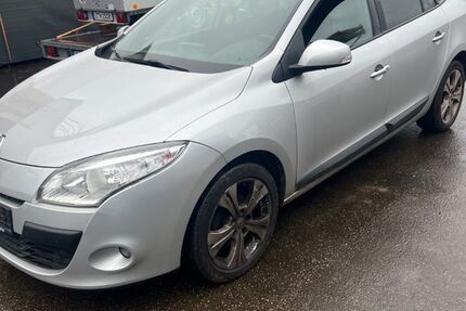 Renault Megane 141.000 km 1.899 &euro; Neukirchen 08459