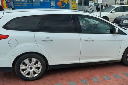Ford Focus 178.000 km 3.850 &euro; Zwickau 08056