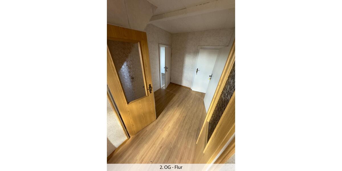 Reihenhaus Aue-Bad Schlema Bad Schlema - 10 Zimmer, 157 m&sup2;, 90.000&euro; | Angebot:16651492