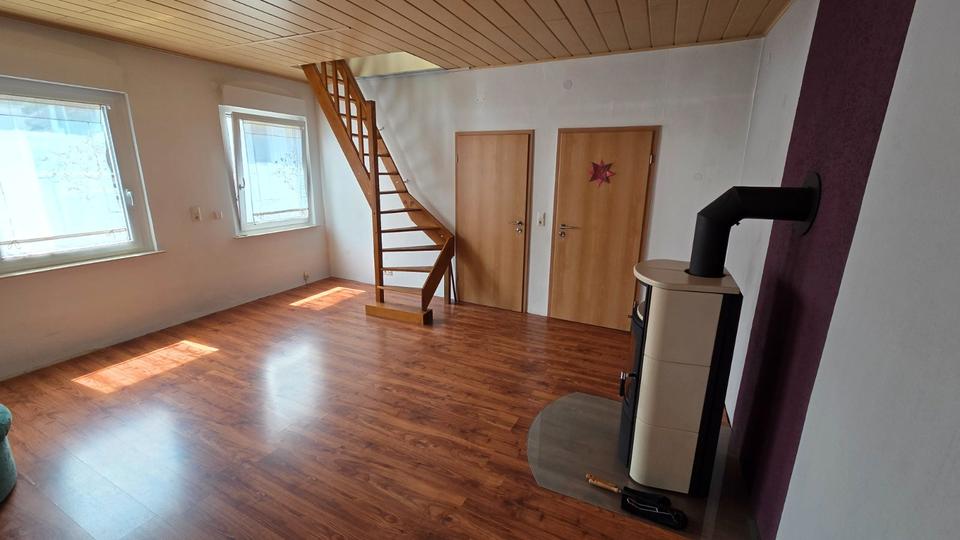 Reihenhaus Crimmitschau - 6 Zimmer, 103 m&sup2;, 70.000&euro; | Angebot:27266545