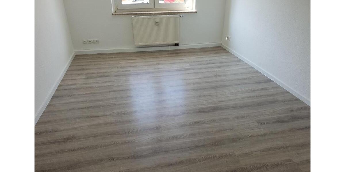 Hochparterre Gößnitz - 3 Zimmer, 58 m&sup2;, 319&euro; | Angebot:23511641