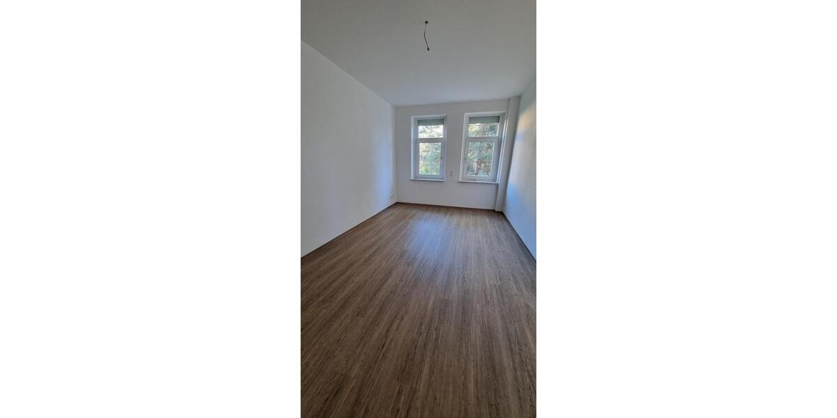 Etagenwohnung Hohenstein-Ernstthal Ernstthal - 2 Zimmer, 58 m&sup2;, 350&euro; | Angebot:24183761