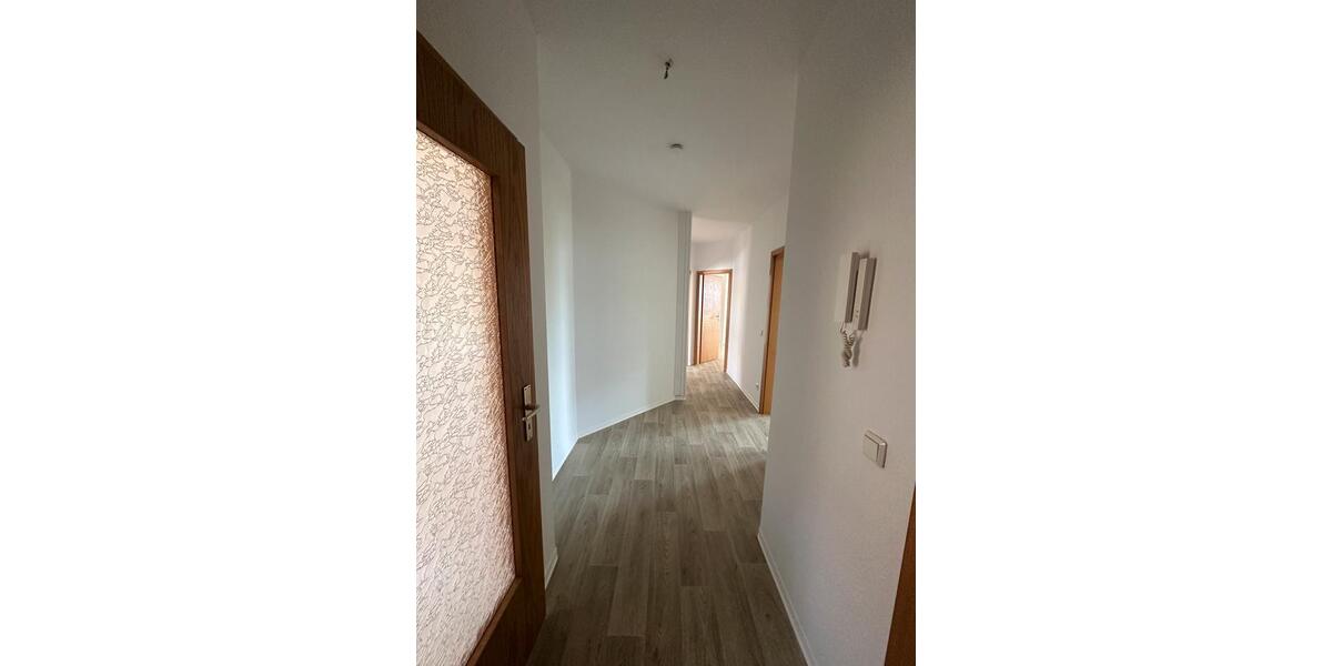 Etagenwohnung Hohenstein-Ernstthal Ernstthal - 3 Zimmer, 77 m&sup2;, 460&euro; | Angebot:21269062