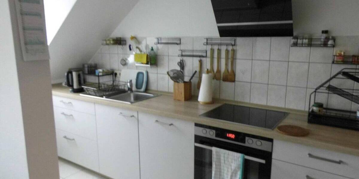 Etagenwohnung Reichenbach - 3 Zimmer, 68 m&sup2;, 400&euro; | Angebot:26824656