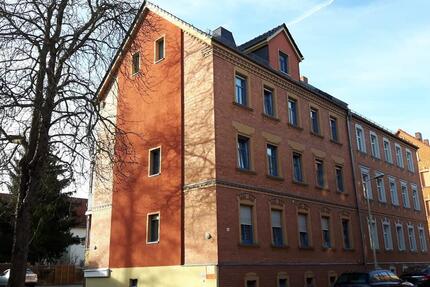 Wohnung Zwickau Neuplanitz - 1 Zimmer, 31 m&sup2;, 185&euro; | Angebot:26576695