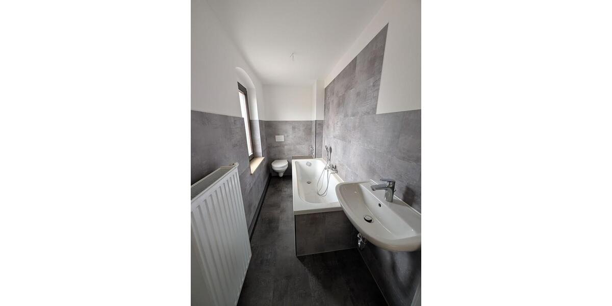 Dachgeschoßwohnung Treuen - 1.5 Zimmer, 47 m&sup2;, 395&euro; | Angebot:26006949