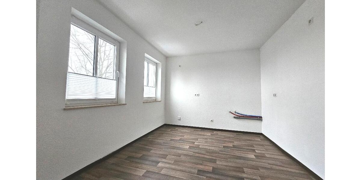 Etagenwohnung Hohenstein-Ernstthal Ernstthal - 2 Zimmer, 60 m&sup2;, 360&euro; | Angebot:25995096