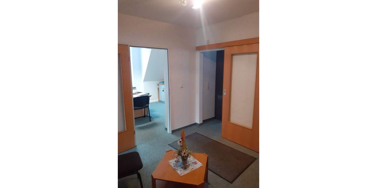 Gewerbeobjekt Aue-Bad Schlema Bad Schlema - 6 Zimmer, 77 m&sup2;, 522&euro; | Angebot:25688314