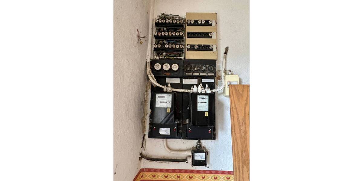 Einfamilienhaus Falkenstein Oberlauterbach - 8 Zimmer, 110 m&sup2;, 49.000&euro; | Angebot:25929611