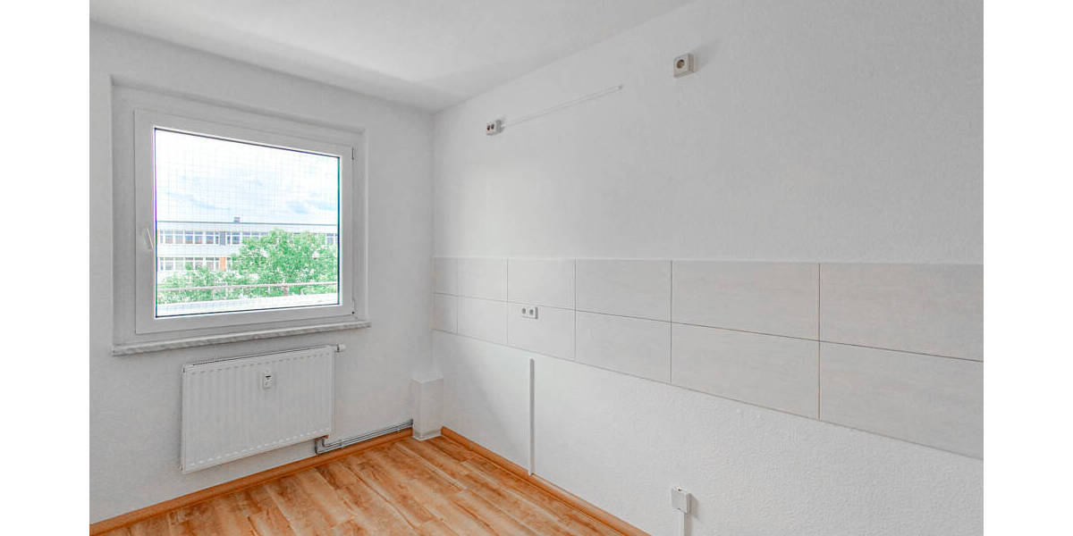 Etagenwohnung Zwickau Eckersbach - 3 Zimmer, 71 m&sup2;, 412&euro; | Angebot:25733941