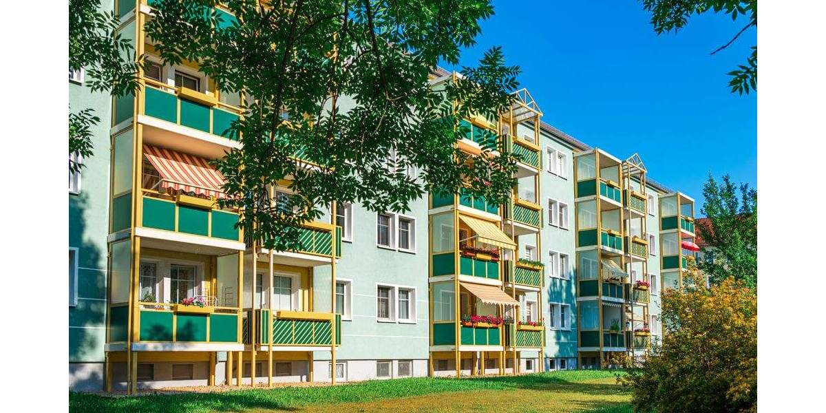 Etagenwohnung Zwickau Eckersbach - 2 Zimmer, 49 m&sup2;, 343&euro; | Angebot:25733943