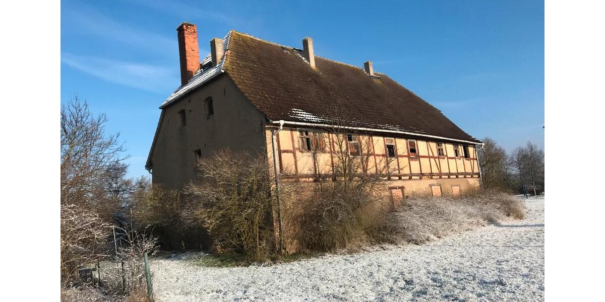 Einfamilienhaus Schmölln - 15 Zimmer, 250 m&sup2;, 150.000&euro; | Angebot:25340346