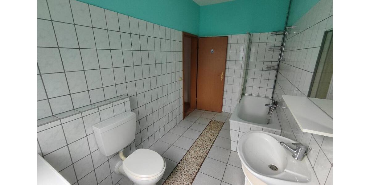 Etagenwohnung Reichenbach im Vogtland Obermylau - 3 Zimmer, 62 m&sup2;, 299&euro; | Angebot:24814200