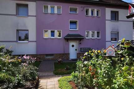 Wohnung Oberlungwitz - 2 Zimmer, 55 m&sup2;, 260&euro; | Angebot:26002535