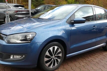 VW Polo 118.100 km 11.990 &euro; Schneeberg 08289