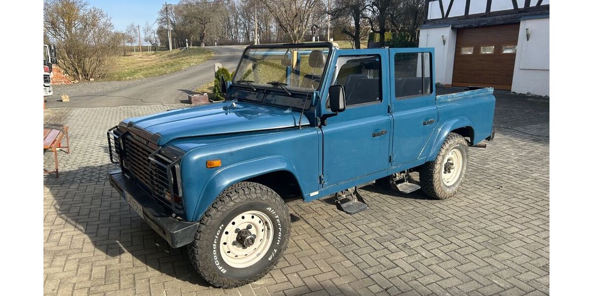 Land Rover Defender 175.000 km 9.500 &euro; mohlsdorf/teichwolframsdorf 07987