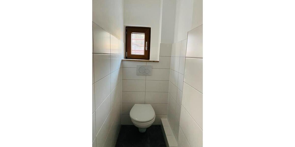 Etagenwohnung Meerane - 2 Zimmer, 58 m&sup2;, 363&euro; | Angebot:25376877