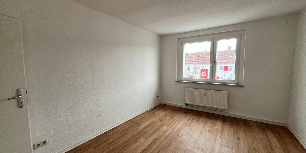 Etagenwohnung Zwickau Marienthal - 3 Zimmer, 60 m&sup2;, 360&euro; | Angebot:26037453