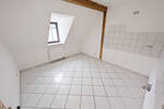Etagenwohnung Zwickau Innenstadt - 3 Zimmer, 88 m&sup2;, 560&euro; | Angebot:26805946