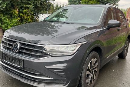 VW Tiguan 79.000 km 22.900 &euro; Werdau 08412