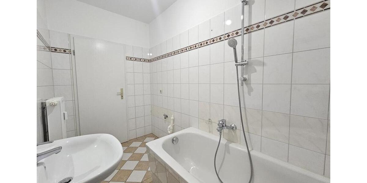 Etagenwohnung Aue-Bad Schlema Bad Schlema - 2 Zimmer, 64 m&sup2;, 352&euro; | Angebot:23629217