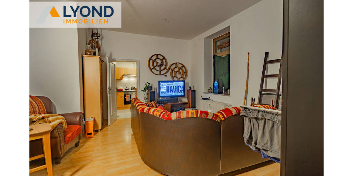 Etagenwohnung Glauchau - 2 Zimmer, 67 m&sup2;, 69.500&euro; | Angebot:25676548