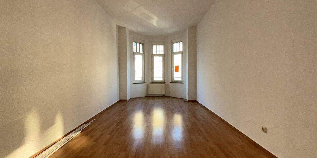 Etagenwohnung Zwickau Schedewitz - 4 Zimmer, 87 m&sup2;, 479&euro; | Angebot:25670160