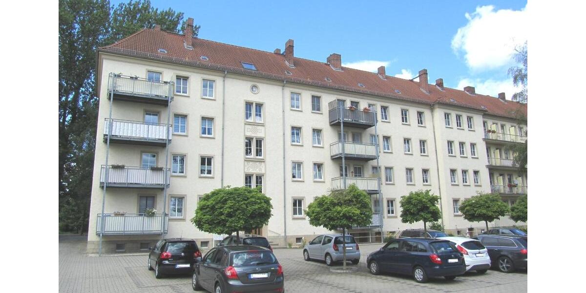 Etagenwohnung Zwickau Zwickau-Nord - 2 Zimmer, 42 m&sup2;, 270&euro; | Angebot:24252554