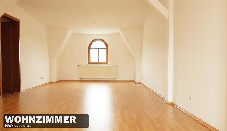Dachgeschoßwohnung Zwickau - 3 Zimmer, 88 m&sup2;, 499&euro; | Angebot:24610446