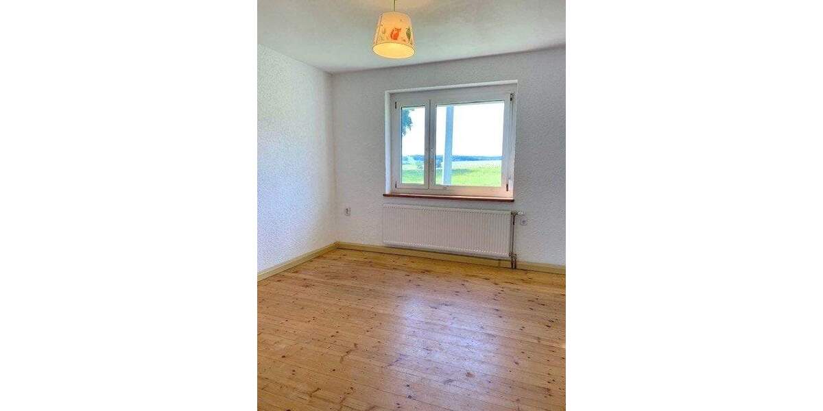 Einfamilienhaus Lengenfeld Schönbrunn - 6 Zimmer, 130 m&sup2;, 210.000&euro; | Angebot:25686167
