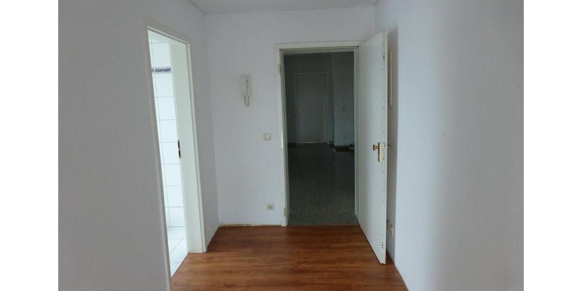 Dachgeschoßwohnung Ronneburg - 5 Zimmer, 138 m&sup2;, 700&euro; | Angebot:25178918