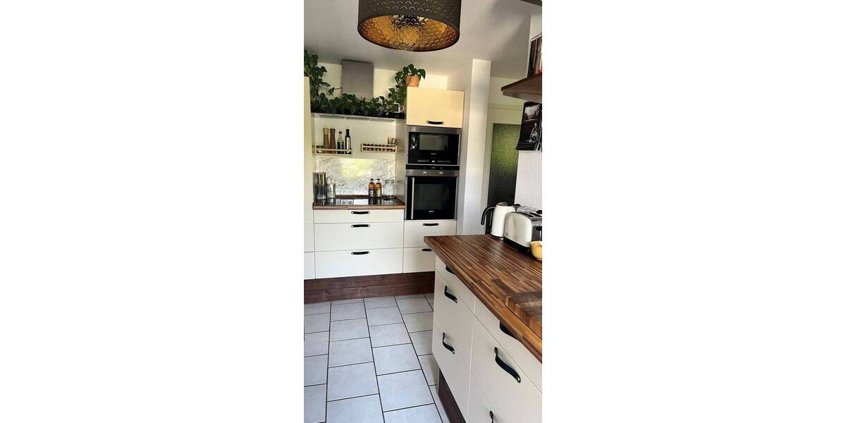 Etagenwohnung Zwickau Bahnhofsvorstadt - 3 Zimmer, 85 m&sup2;, 550&euro; | Angebot:26695008