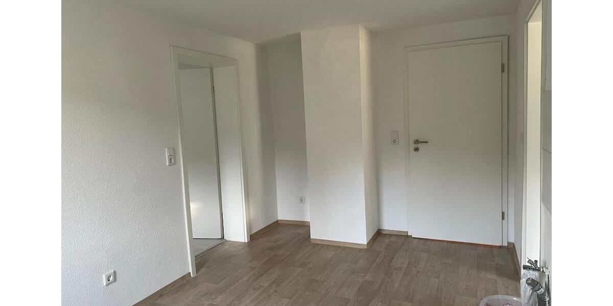 Etagenwohnung Elsterberg - 3 Zimmer, 79 m&sup2;, 375&euro; | Angebot:21227986