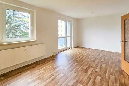 Wohnung Zwickau Neuplanitz - 2 Zimmer, 58 m&sup2;, 377&euro; | Angebot:25939795