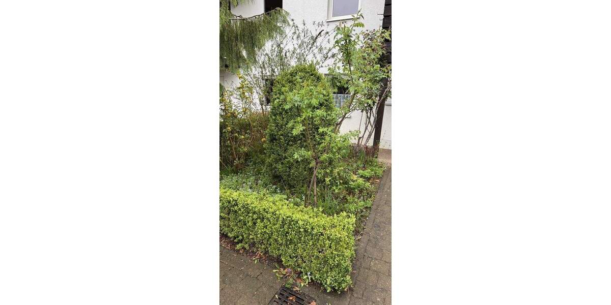 Reihenmittelhaus Aue - 5 Zimmer, 130 m&sup2;, 330.000&euro; | Angebot:25771065